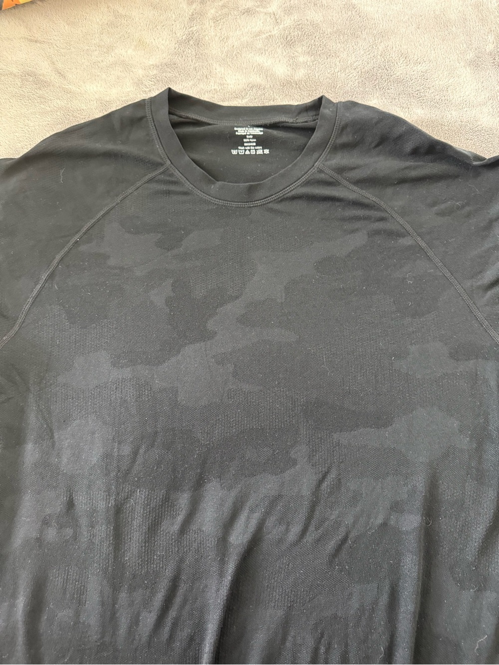 Fabletics shirt